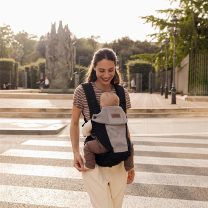 Revolution 3-in-1 Convertible Baby Carrier and Hip Seat, 0-22kg 0-5 Years