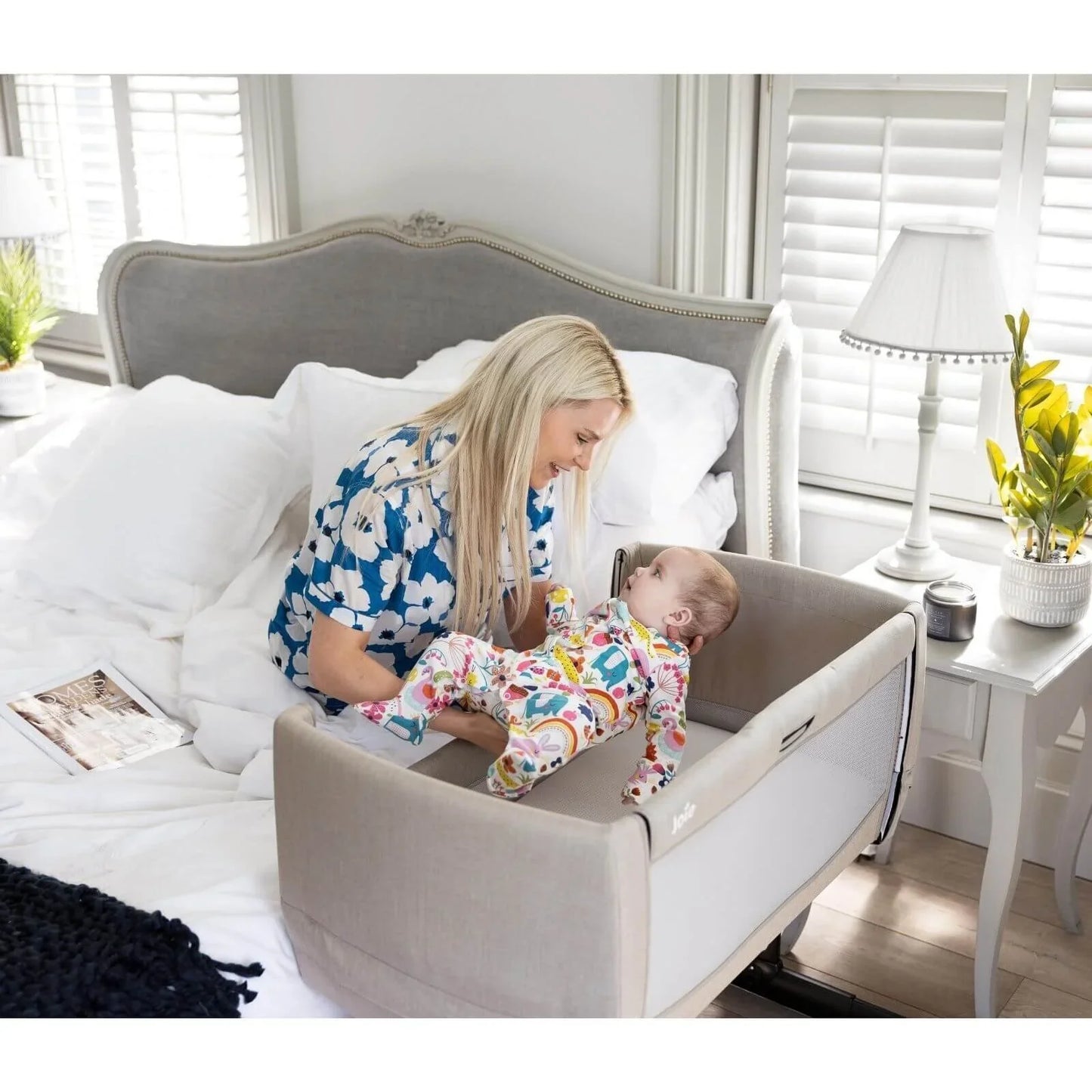 Joie Roomie Go Baby Bedside Crib - Clay