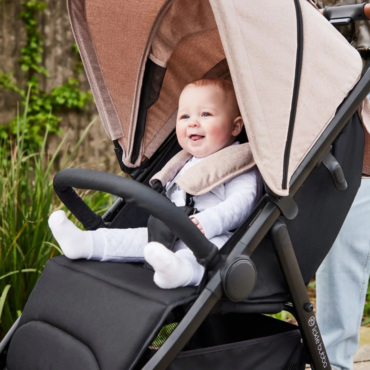 Ickle Bubba Stomp Stride Max Stroller - Midnight