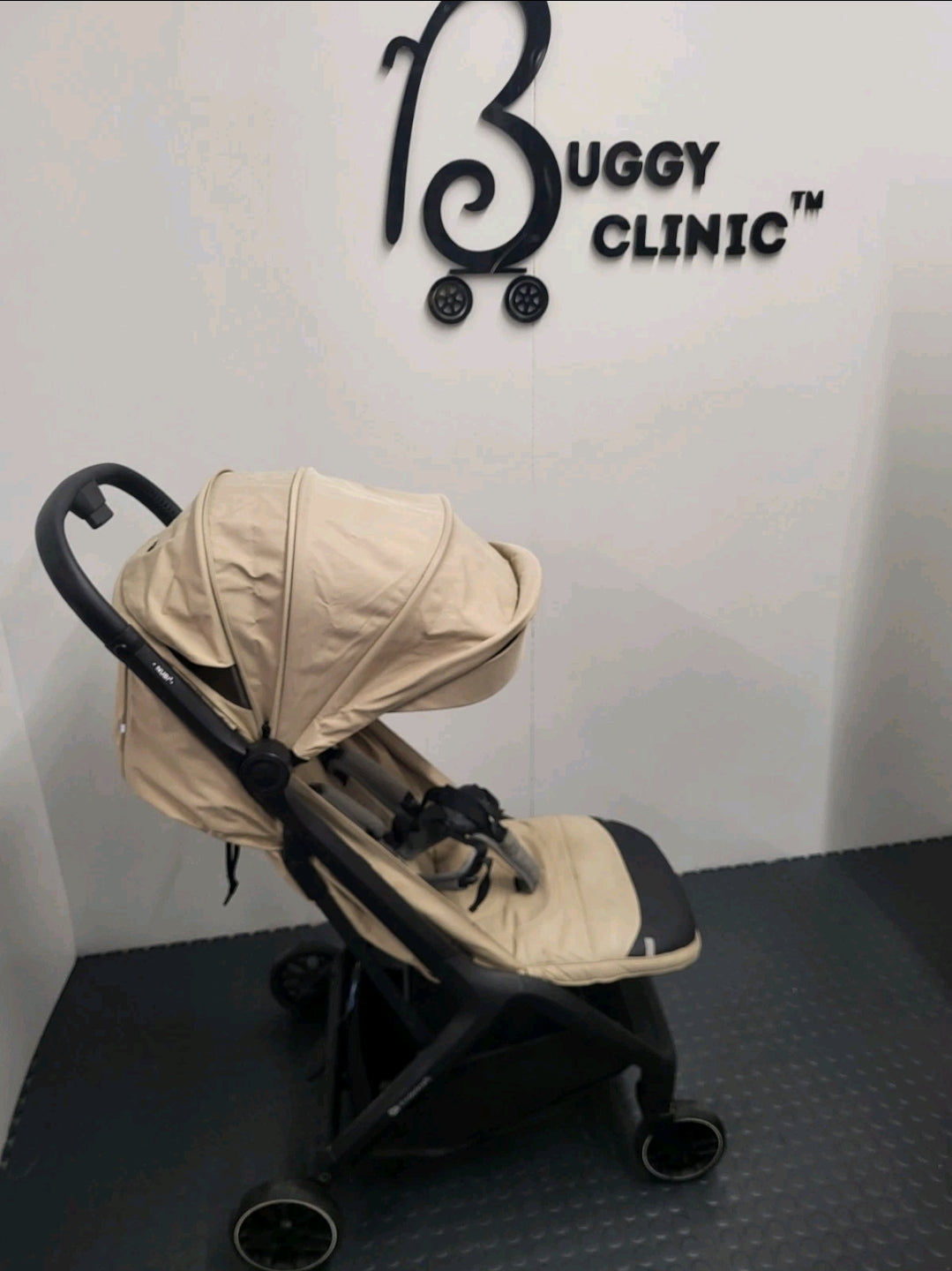 Kinderkraft NUBI 2 Lightweight Pushchair (6kg) with Auto Fold - refurbished pushchair