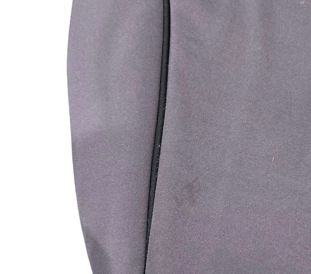 Egg seat unit apron / footmuff