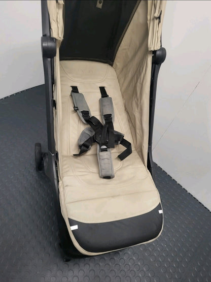 Kinderkraft NUBI 2 Lightweight Pushchair (6kg) with Auto Fold - refurbished pushchair