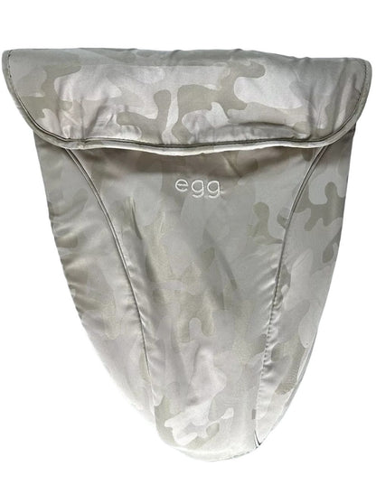 Egg seat unit apron / footmuff